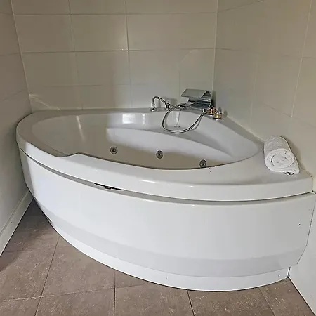 Hotel Rural Pirineo Jacetania 3000