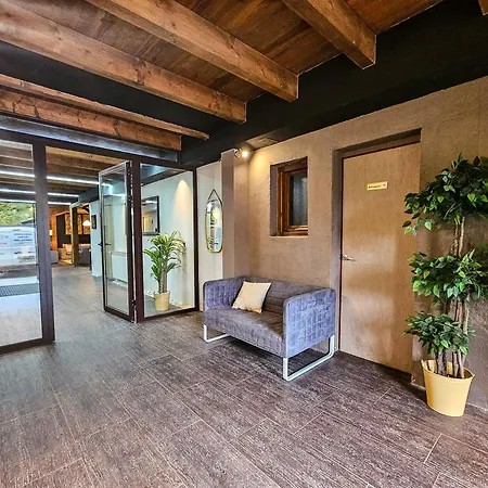 Rural Pirineo Jacetania 3000 Hotel 2*